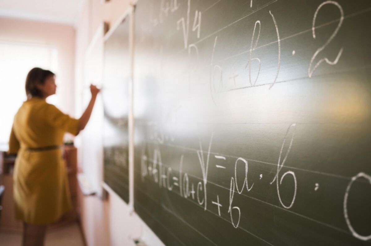    На 4% проиндексируют зарплату педагогов в Екатеринбурге