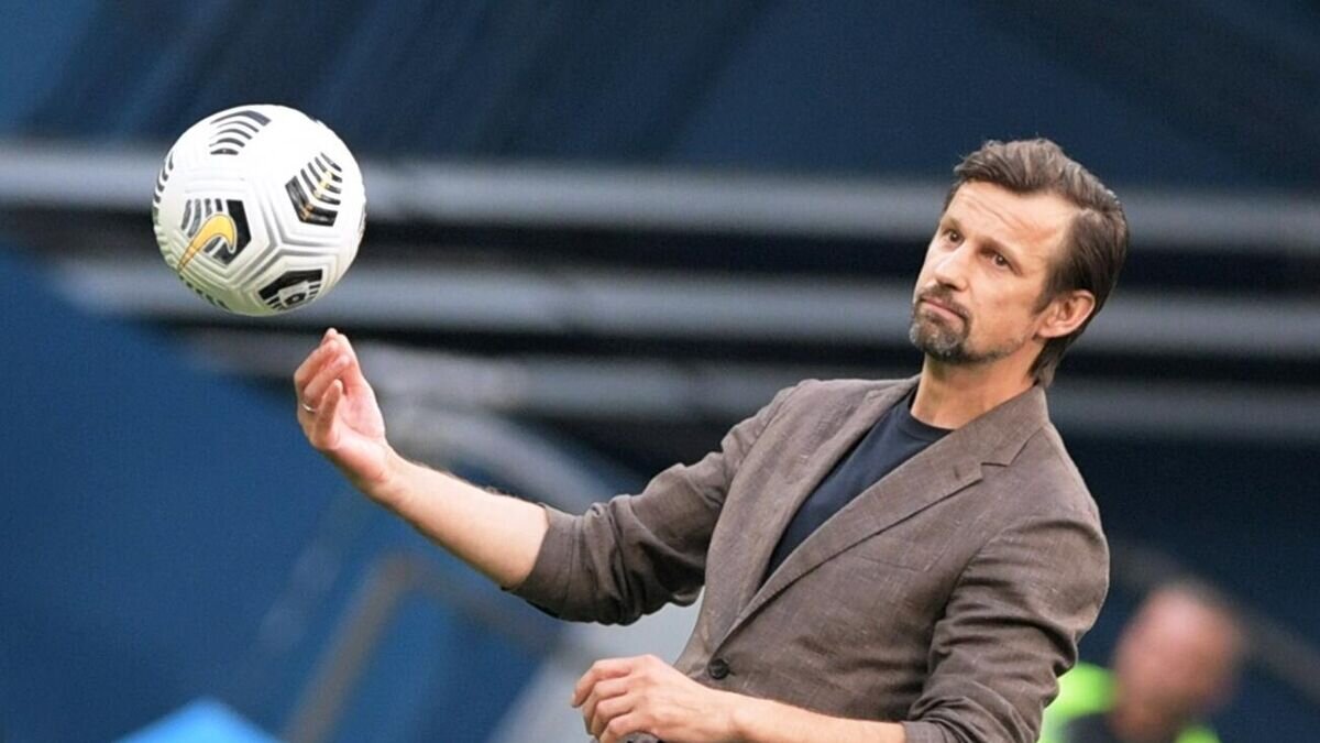    Главный тренер ФК "Зенит" Сергей Семак© РИА Новости / Алексей Даничев