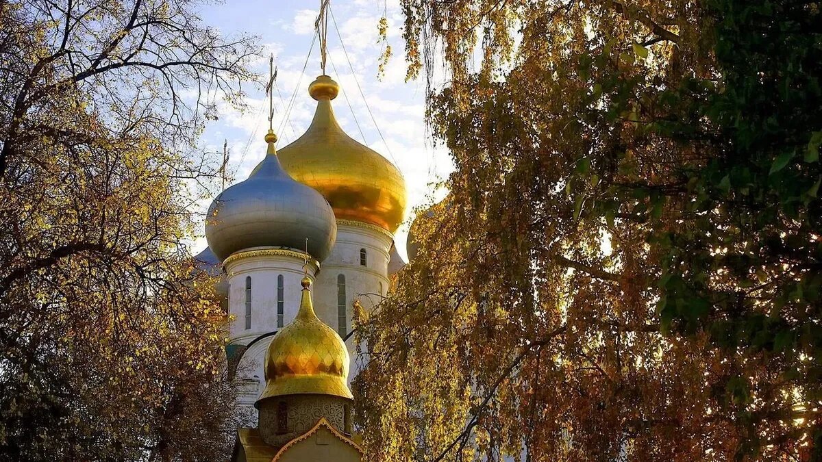 Каждый православный праздник глубоко почитается. Фото: pxhere.com