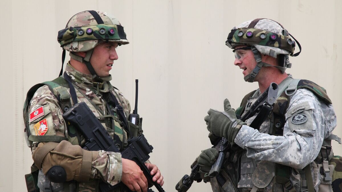    Военнослужащие Черногории и США во время совместных учений© Flickr / DoD photo by Spc. Lorenzo Ware, U.S. Army