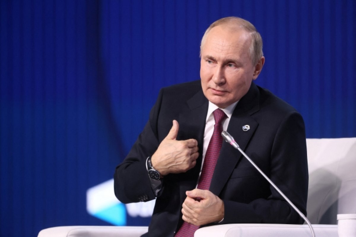    Владимир Путин.