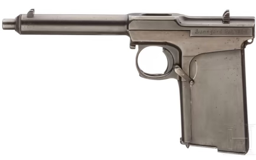 Пистолет Саннгарда обр. 1904 года. Левая сторона.