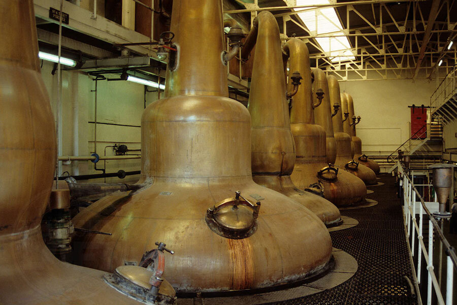 Винокурня Glen Grant – перегонные кубы Wash & Spirit Stills.
