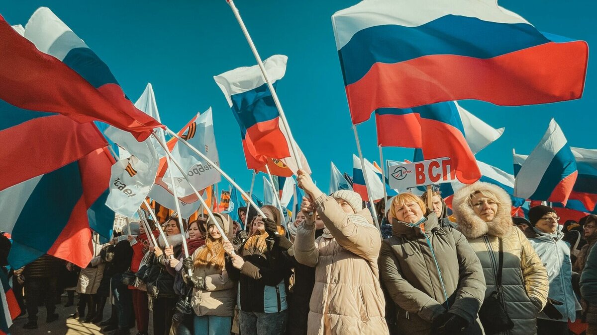     Анонс праздничных мероприятий в Сургуте, Нижневартовске, Ханты-Мансийске, Сургуте, Югорске и Ноябрьске.