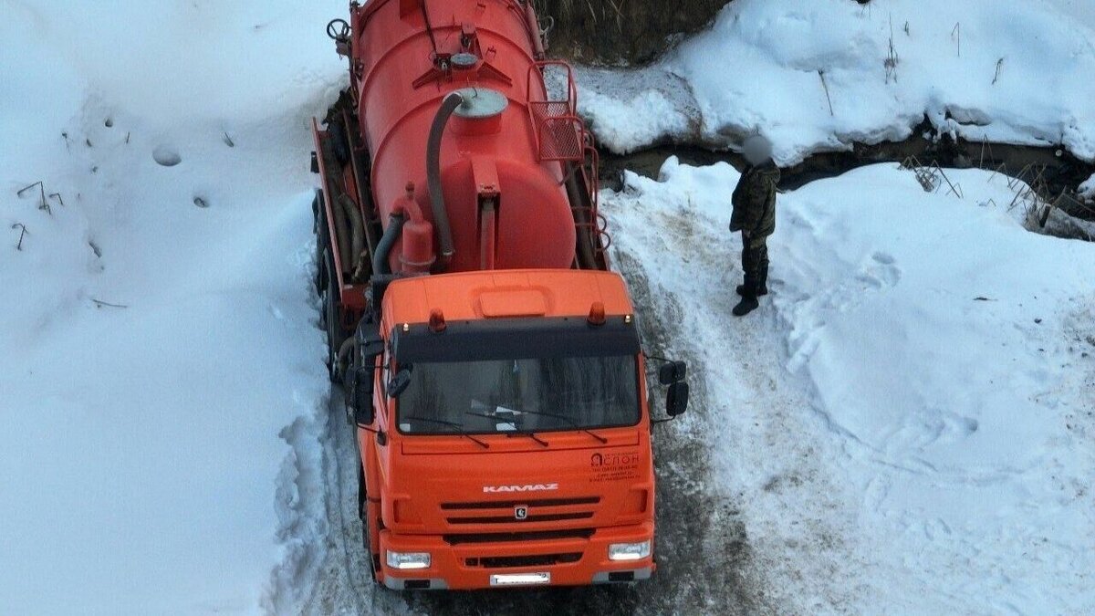     Инспекторы ГКУ ТО «Тюменьлес» произвели фотофиксацию правонарушений с помощью квадрокоптера на площади 0,99 га. Сумма ущерба составила — 356 076 рублей.