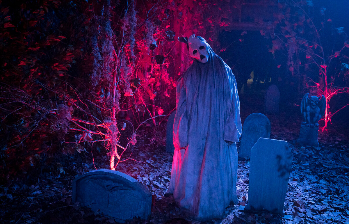 Фильм: «Они» (Haunt). Источник: https://www.kinopoisk.ru/picture/3412015/