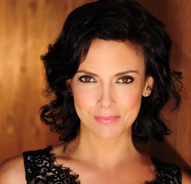 Кэтрин Уинслоу (первая версия жены Майкла)