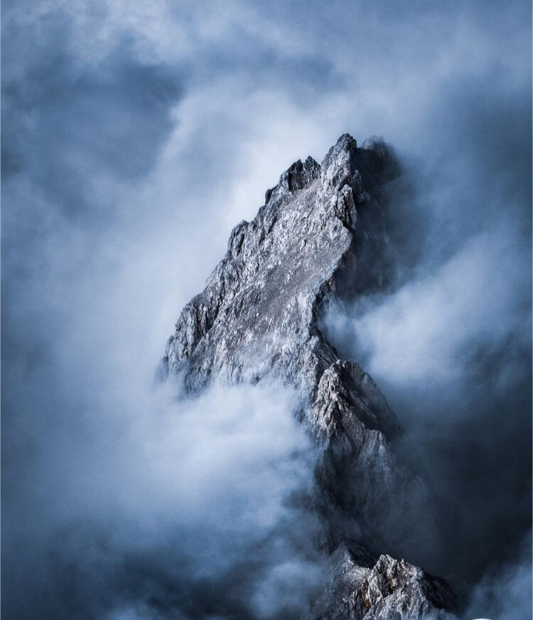 Когда туман рассеется вы увидите то, что не смогли увидеть .