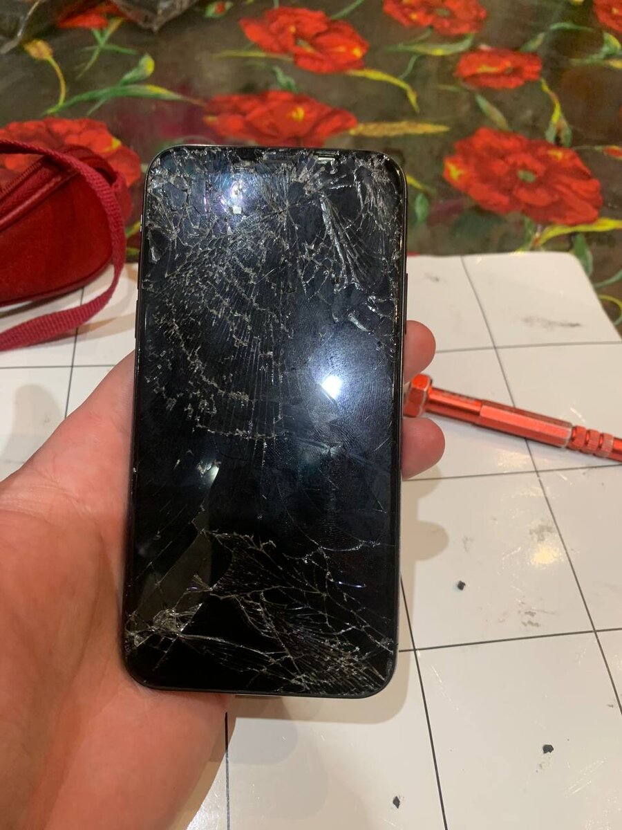 Замена Стекла iPhone XS Max