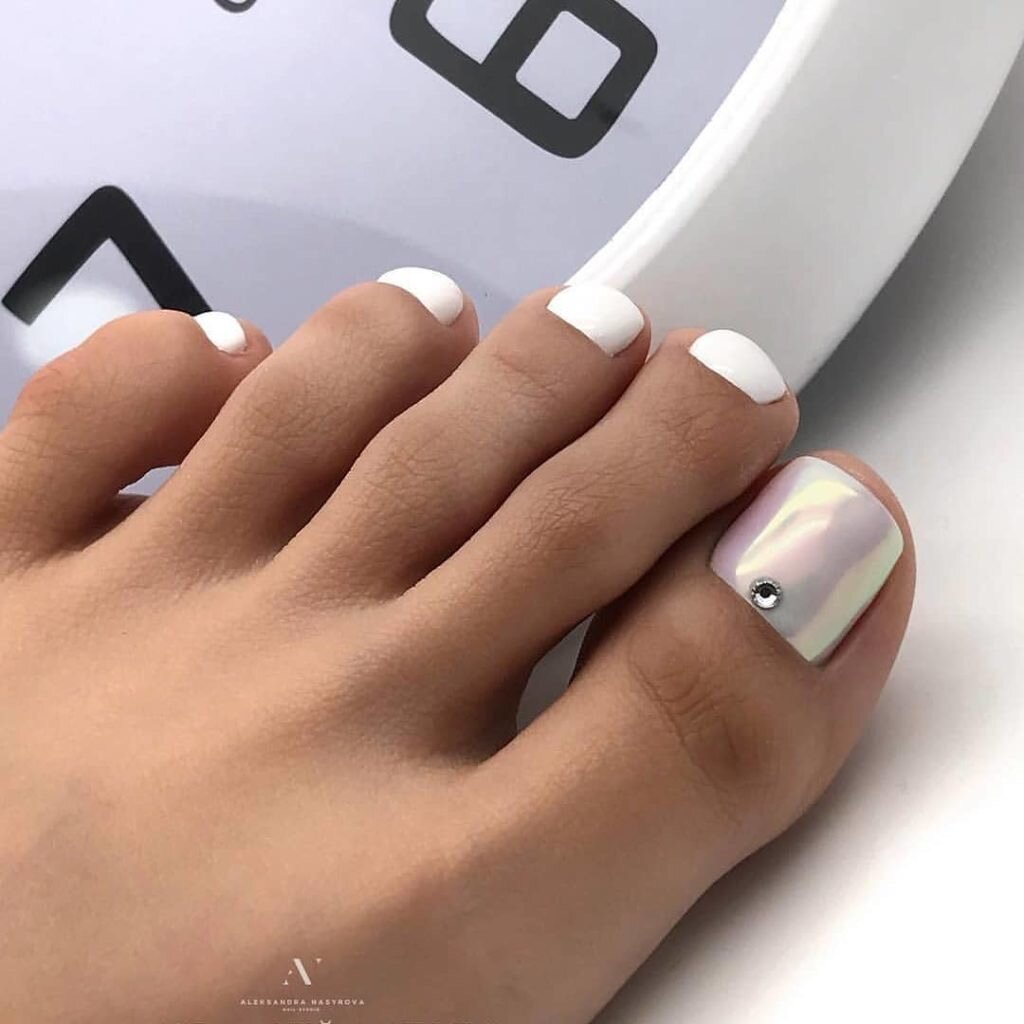 Best Summer Toe Nail Colors 2022