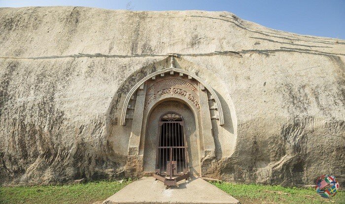 пещеры Барабар