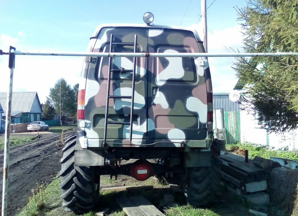 Вид сзади. Фото с сайта Авито.ру.