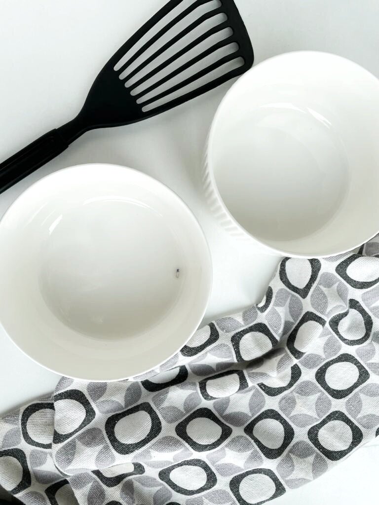 Фото: УСАДЬБУШКА /  внимание на темное пятно 