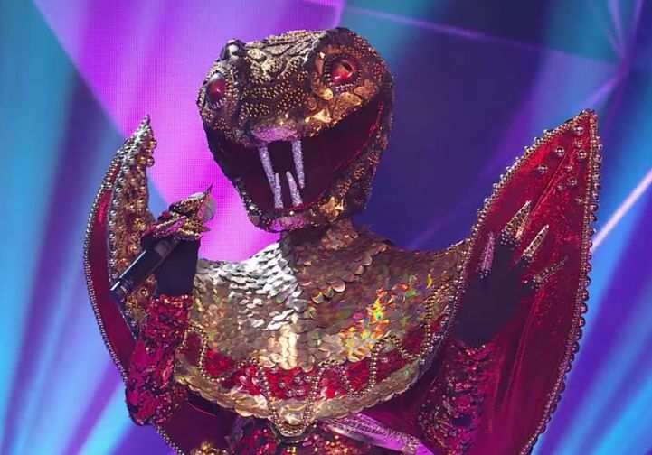 Змея в шоу "МАСКА"