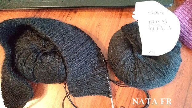 Эта пряжа в чёрном цвете. Личное фото
