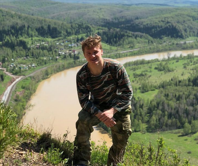 Кирилл Капризов на малой родине