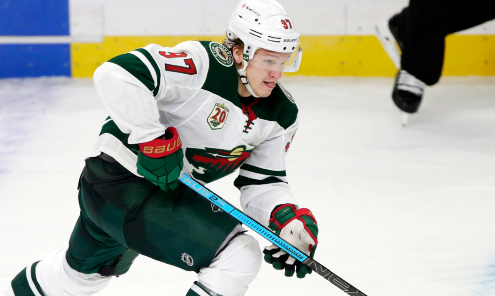 Кирилл Капризов продолжает бить рекорды. Фото: НХЛ12 очков для «койотов»