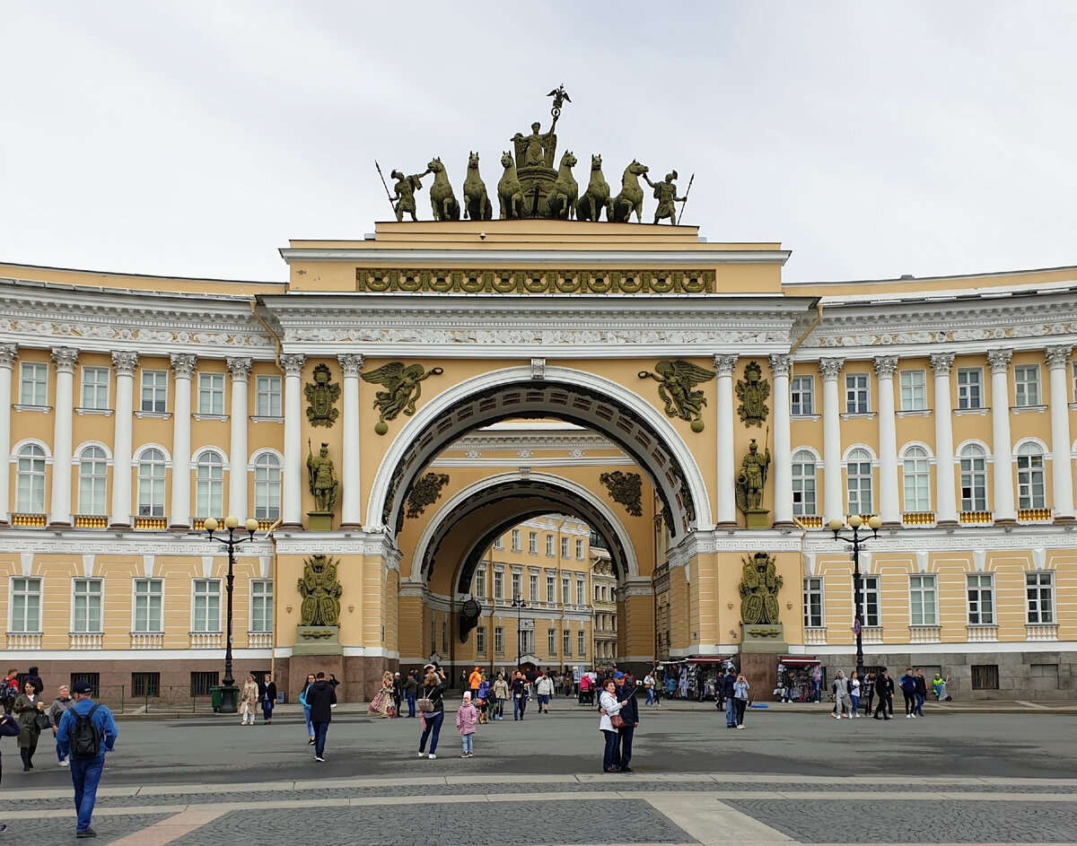 Санкт петербург август