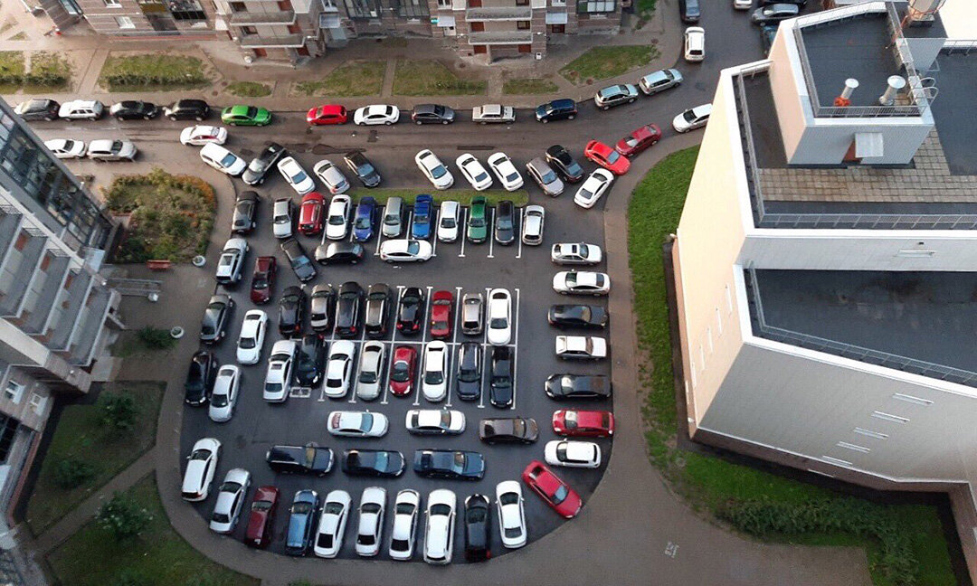 Правила парковки во дворах многоквартирных домов в 