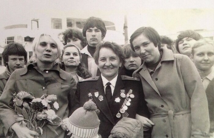 Фото нина соколова в блокадном ленинграде Нина Соколова: 27 суток под водой ради прорыва блокады Про:читано и про:смотрено