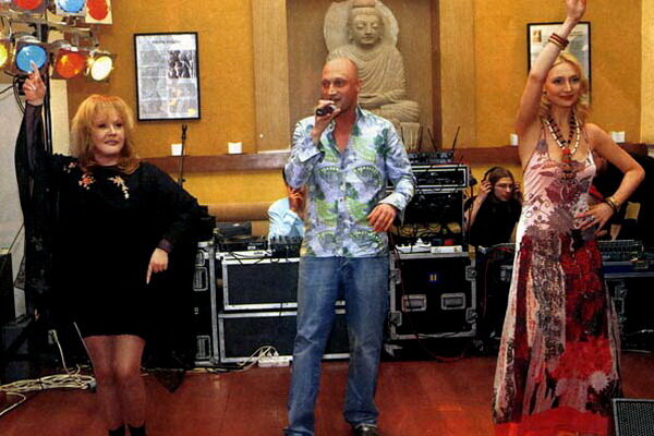 «Какими забавными мы были!» - Дени Байсаров в честь 23-летия показал ретро ФОТО