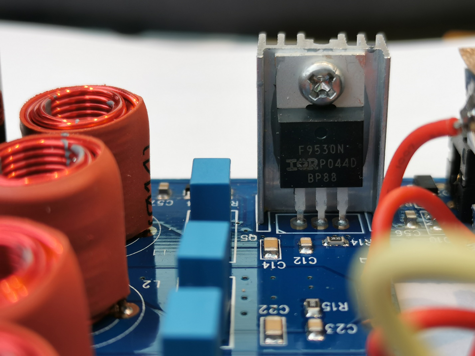 Не самый лучший выбор со стороны производителя.