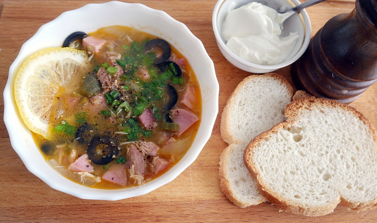 Суп солянка с колбасой — рецепт приготовления в домашних условиях