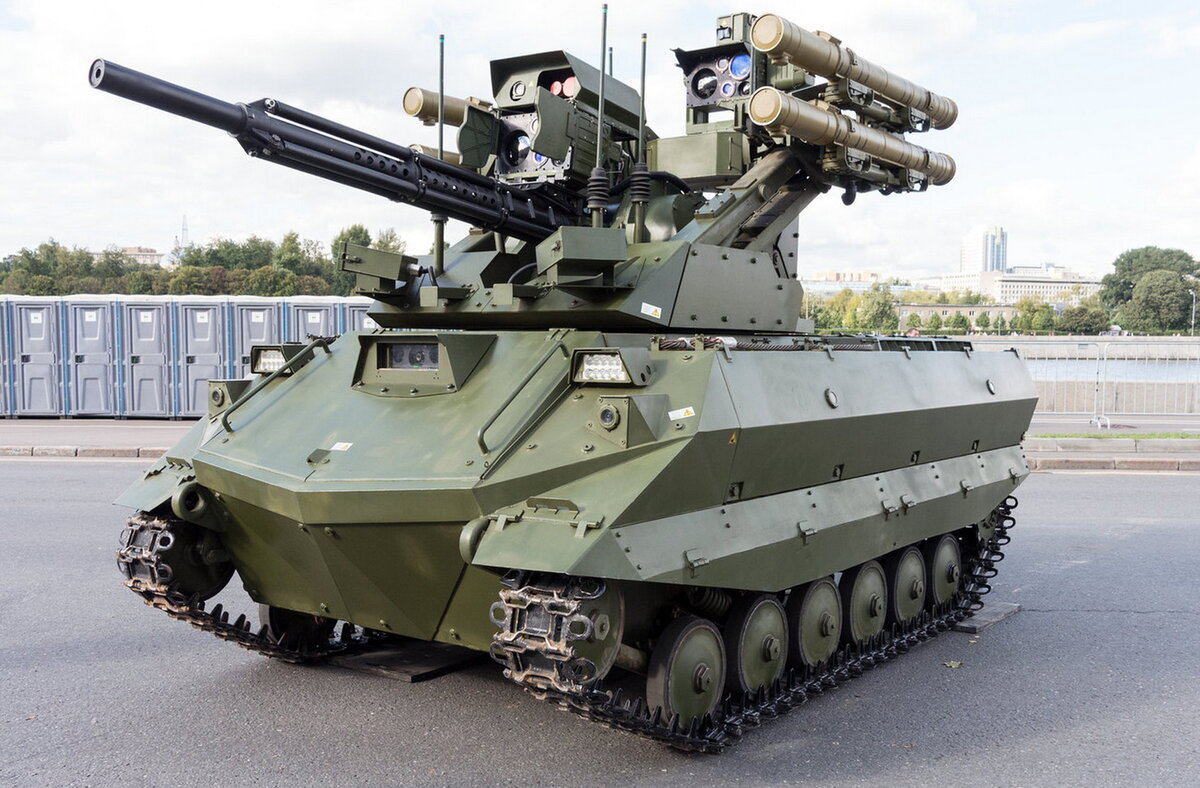 Наземный беспилотник "Уран-9". Источник фото popmech.ru