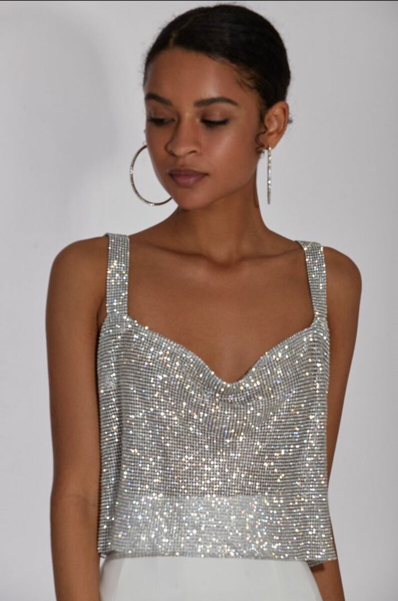 Кроп топ из страз 