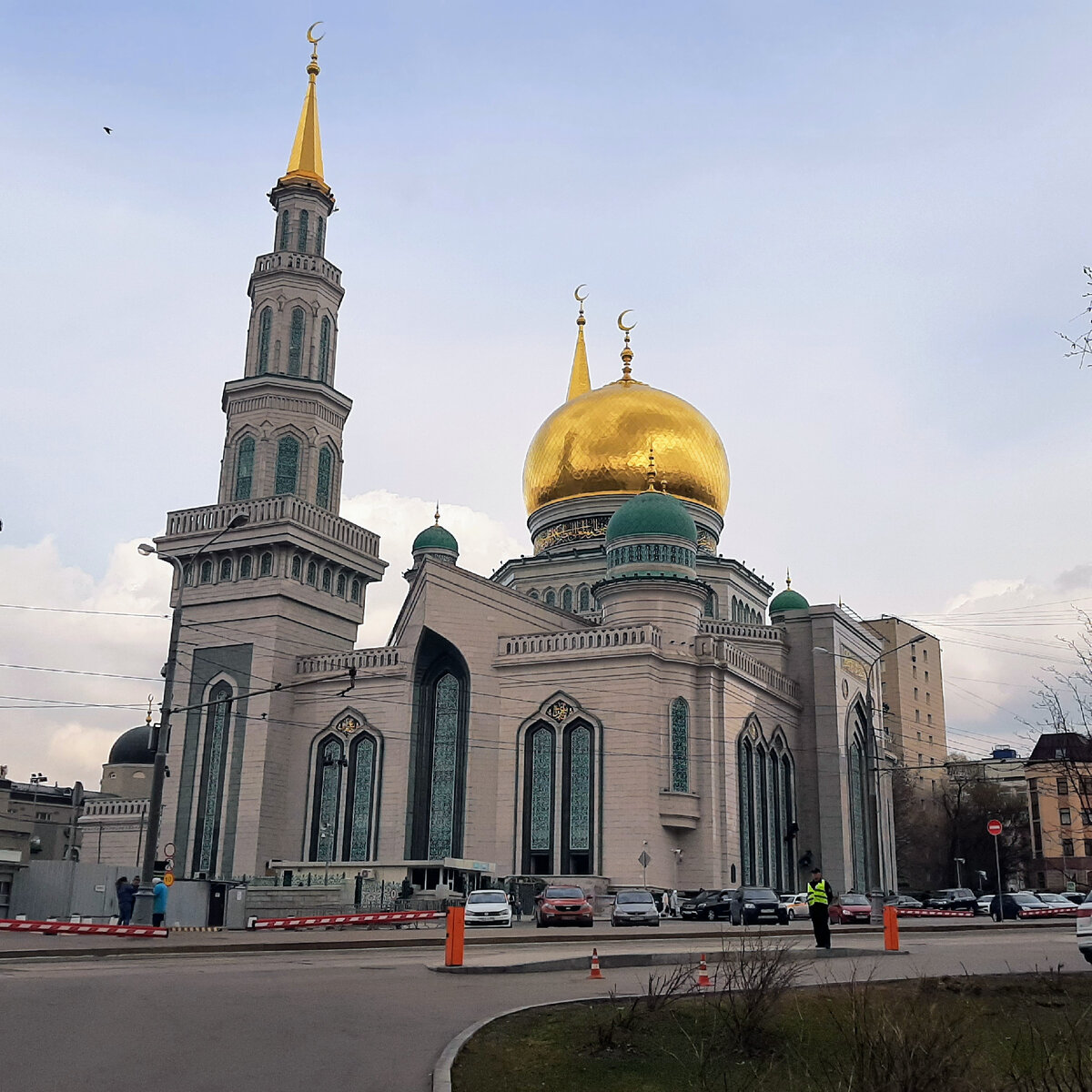 Московская Соборная мечеть недалеко от м.Проспект мира