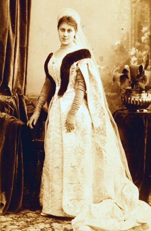 Ольга Владимировна Ратькова-Рожнова-Серебрякова.