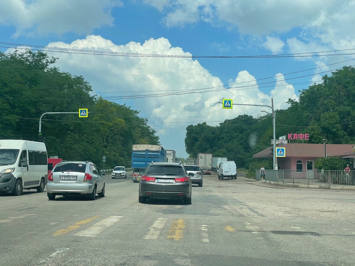 Джанкой сейчас. Движение по ул. Московская 