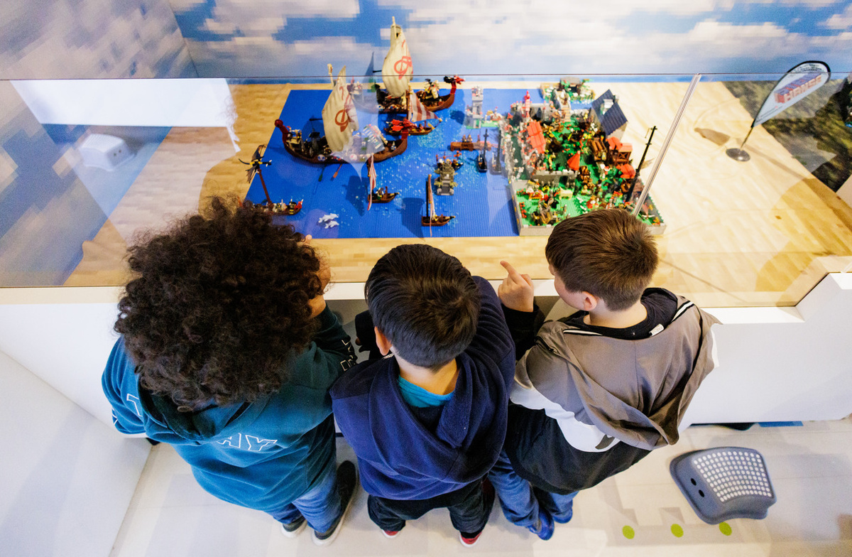 Конструкторы Lego попали в список Минпромторга.  Фото: Axel Heimken / dpa / globallookpress.com