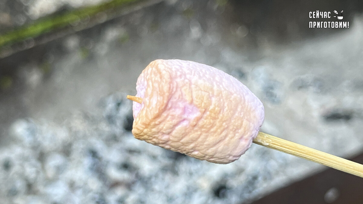 маршмеллоу розового цвета