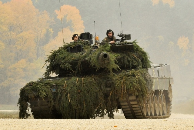    Leopard II (cc) U.S. Army Europe