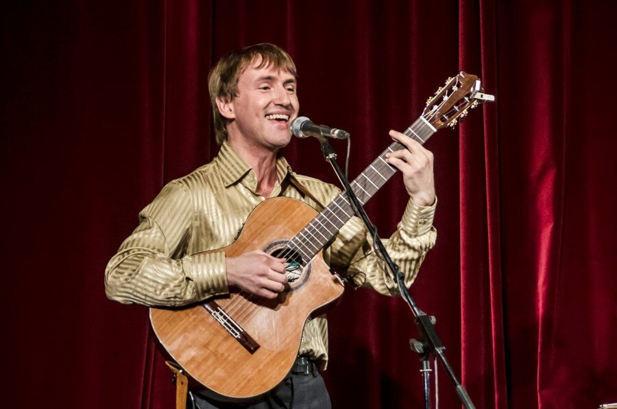 ресторанные музыканты г. ситников 4 позиции бруно. виуэла. 4 позиции бруно владимир концерт 2016. Lemon музыкант.