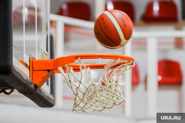    TeamTeam одержала победу над  AST с помощью шаманов