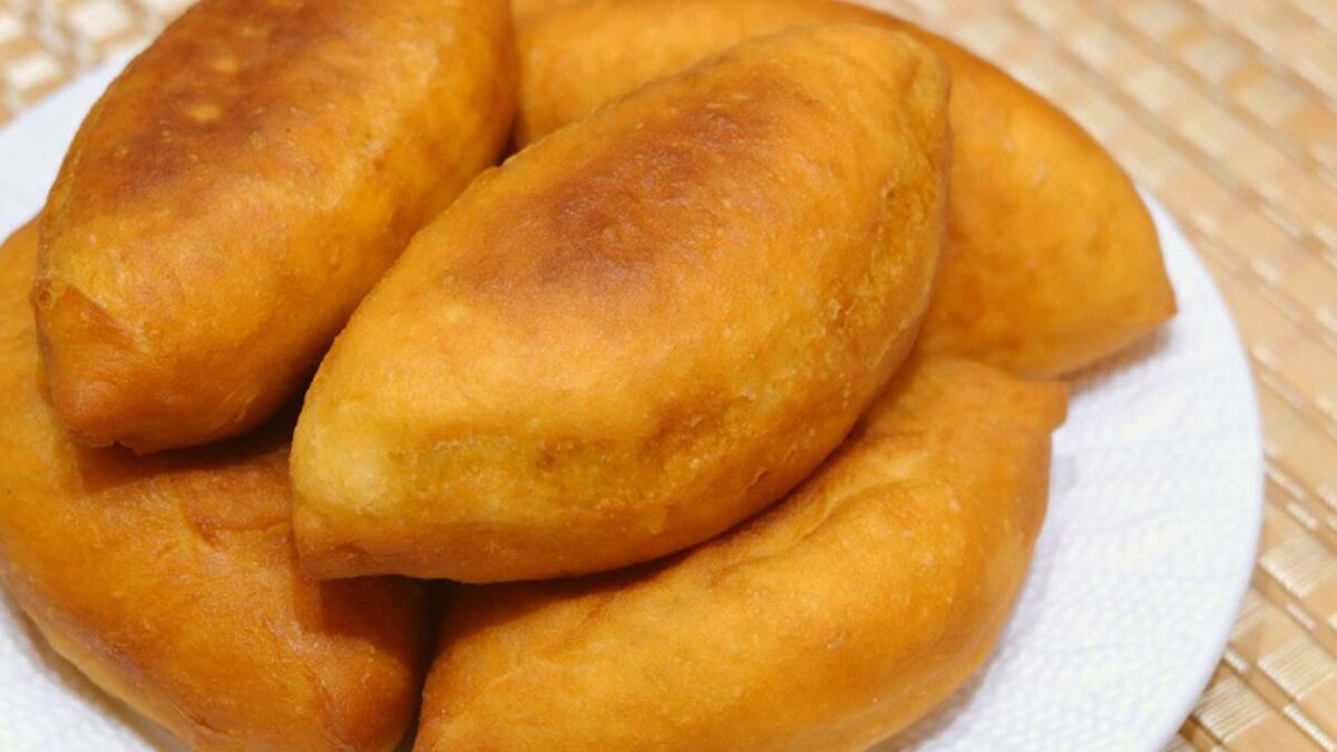Жареные пирожки с мясом фото