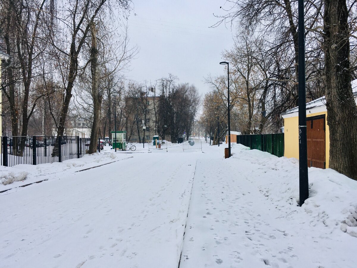 Главный вход 