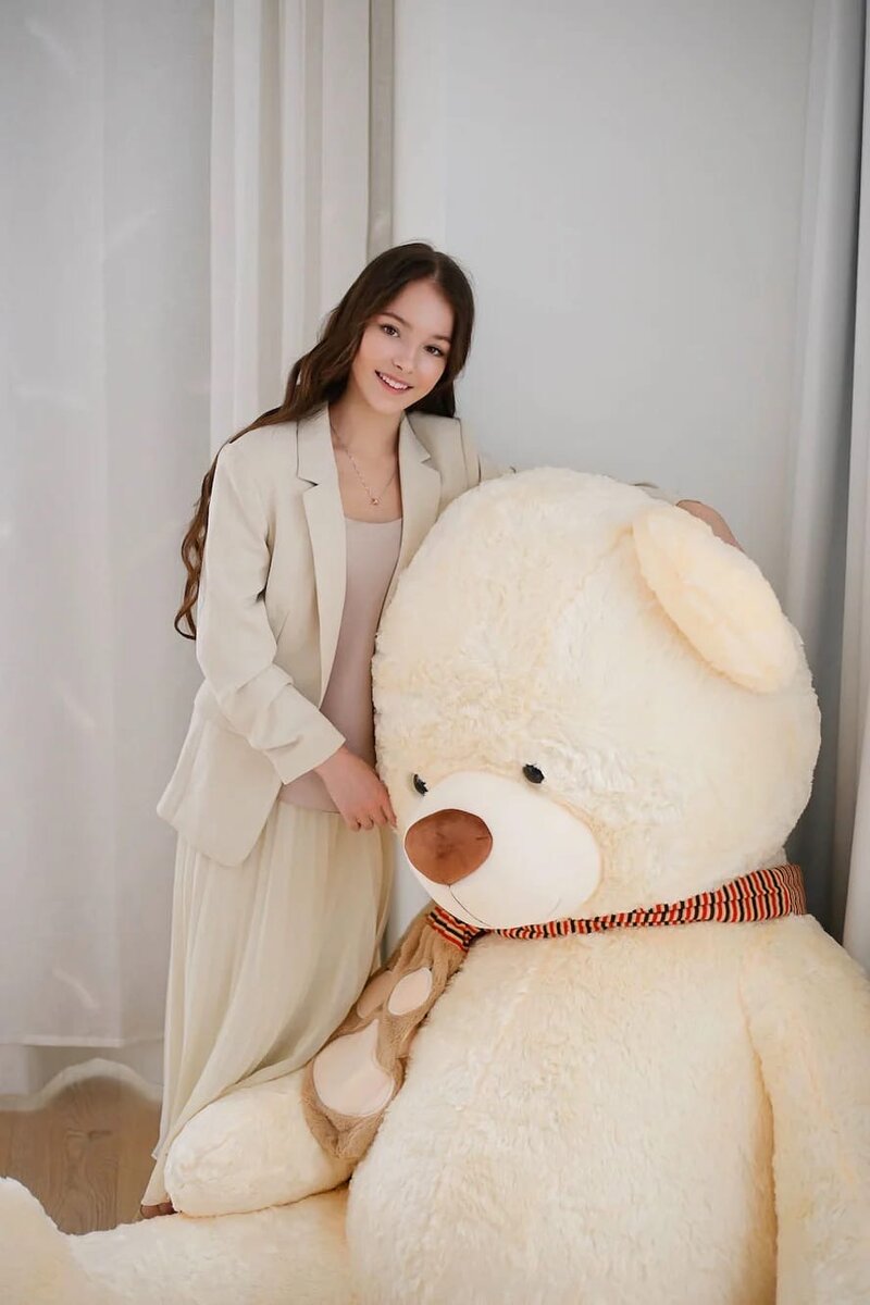 Образец женственности и хрупкости.