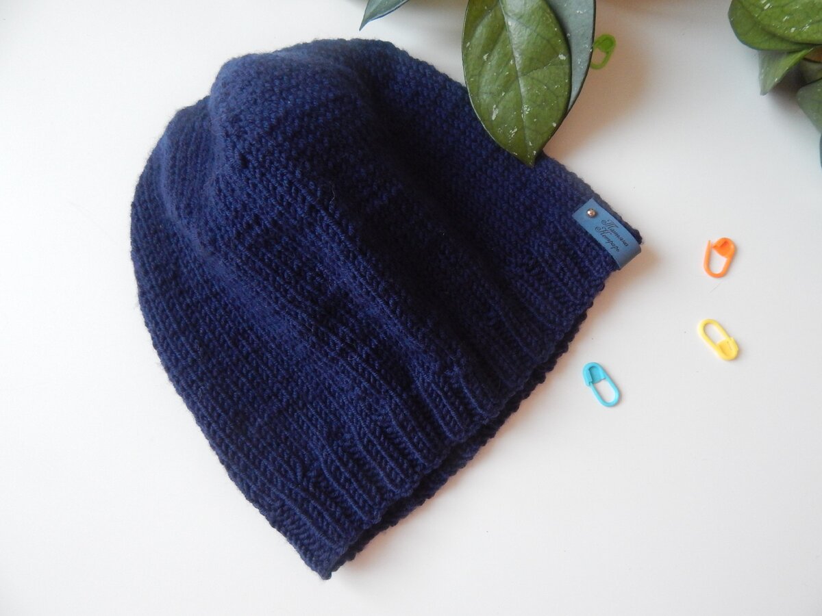 Мужская шапка бини