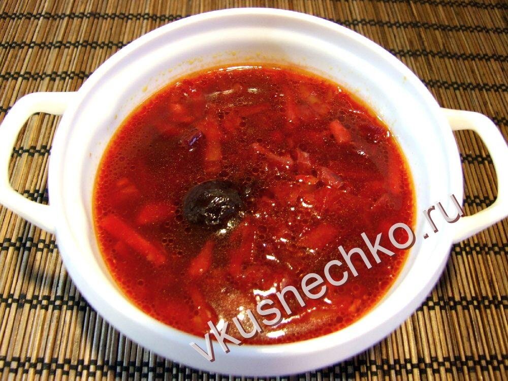 Как приготовить постный борщ с грибами и черносливом, пошаговый рецепт с фото.