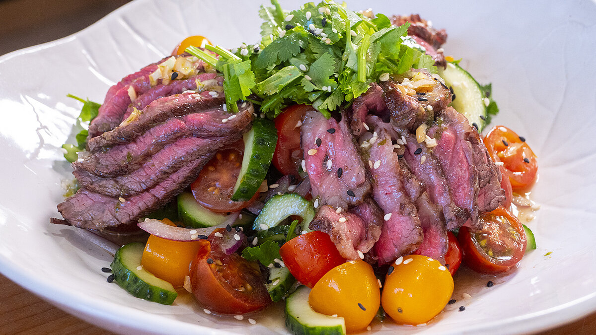 Салат в Тайском стиле