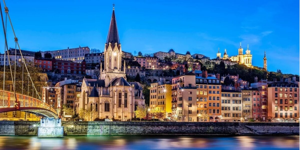 Лион, Франция