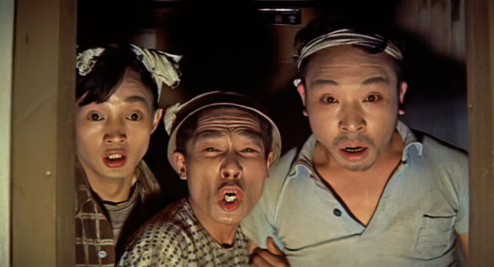 Рыбакам в «Водородном человеке» Иширо Хонды очень не понравилось то, что они обнаружили на борту заброшенного судна.   