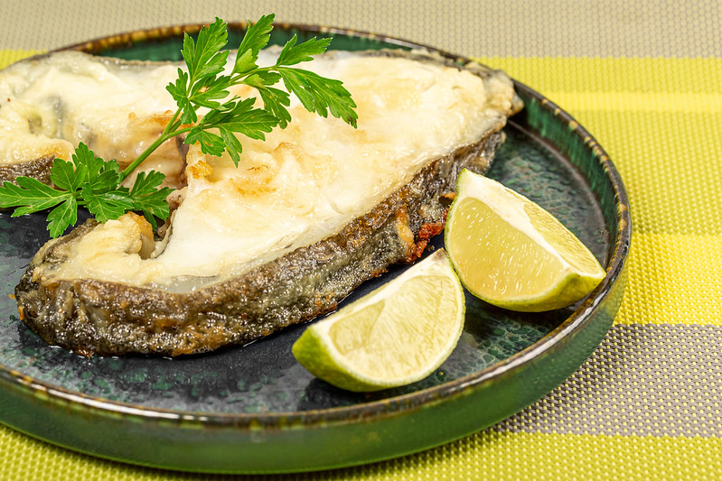 Стейк из зубки с петрушкой и лаймом (https://www.flickr.com/photos/30478819@N08/)