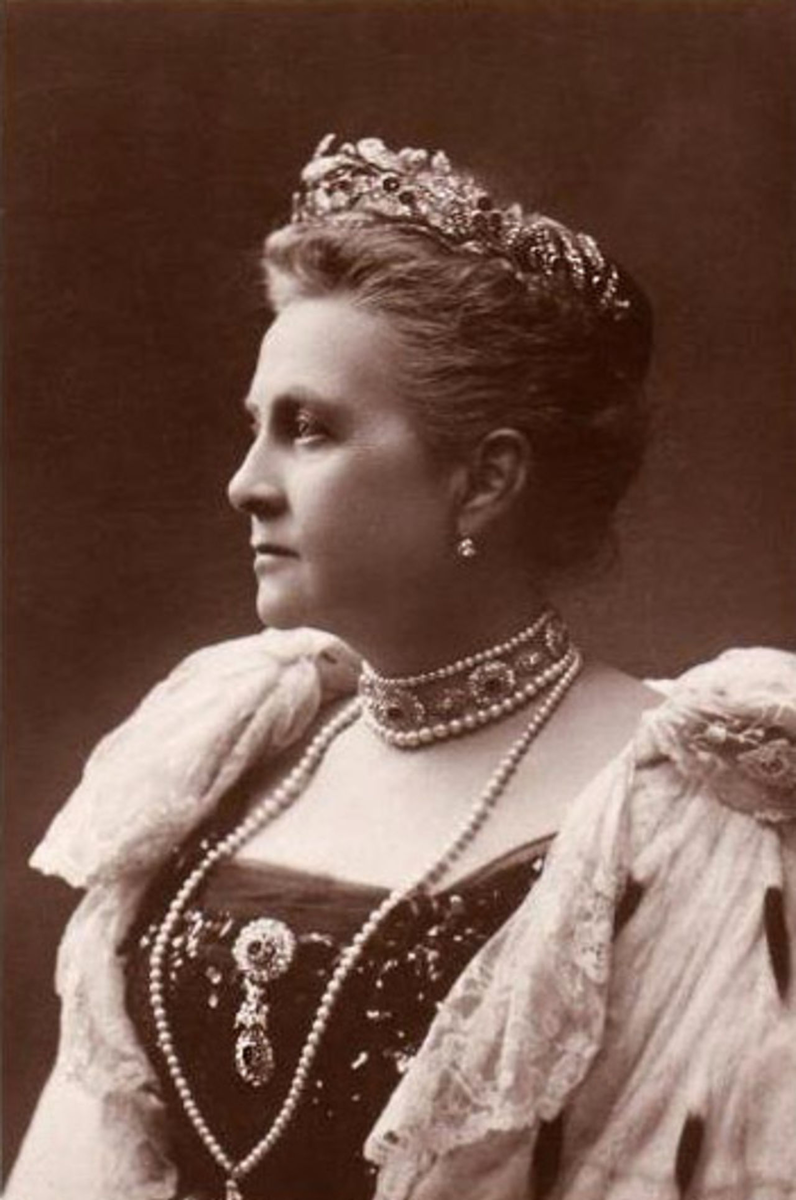 Pin on Romanov Princess alice of battenberg, Romanov sisters, Romanov family