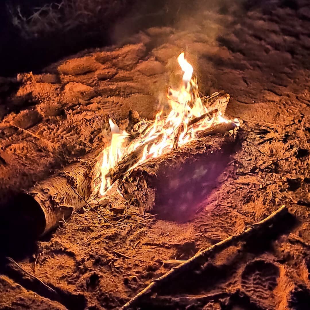 Сегодня каждый человек понимает, как важно иметь хорошее зрение и здоровые глаза. Однако современный ритм жизни, регулярная работа за компьютером, стрессы, плохая экология и т.д. существенно ухудшают зрительные функции. Каждый человек ищет свои способы решения данной проблемы: одни начинают носить очки, другие отдают предпочтение контактным линзам, а третьи находят более нестандартные методы профилактики.