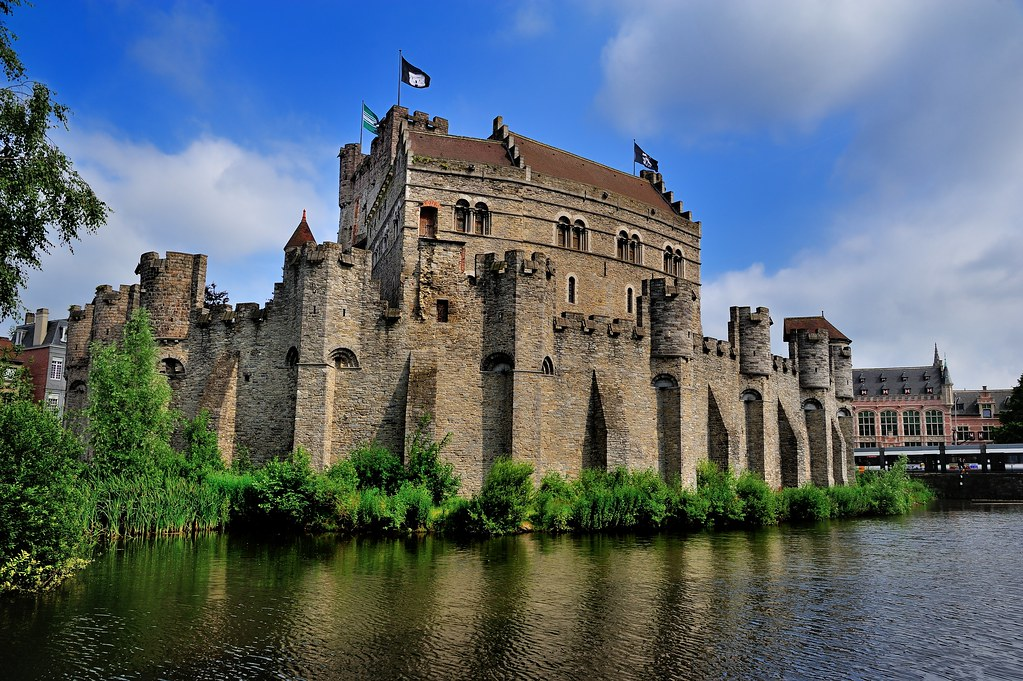 Gravensteen. Фото: https://yandex.ru/images