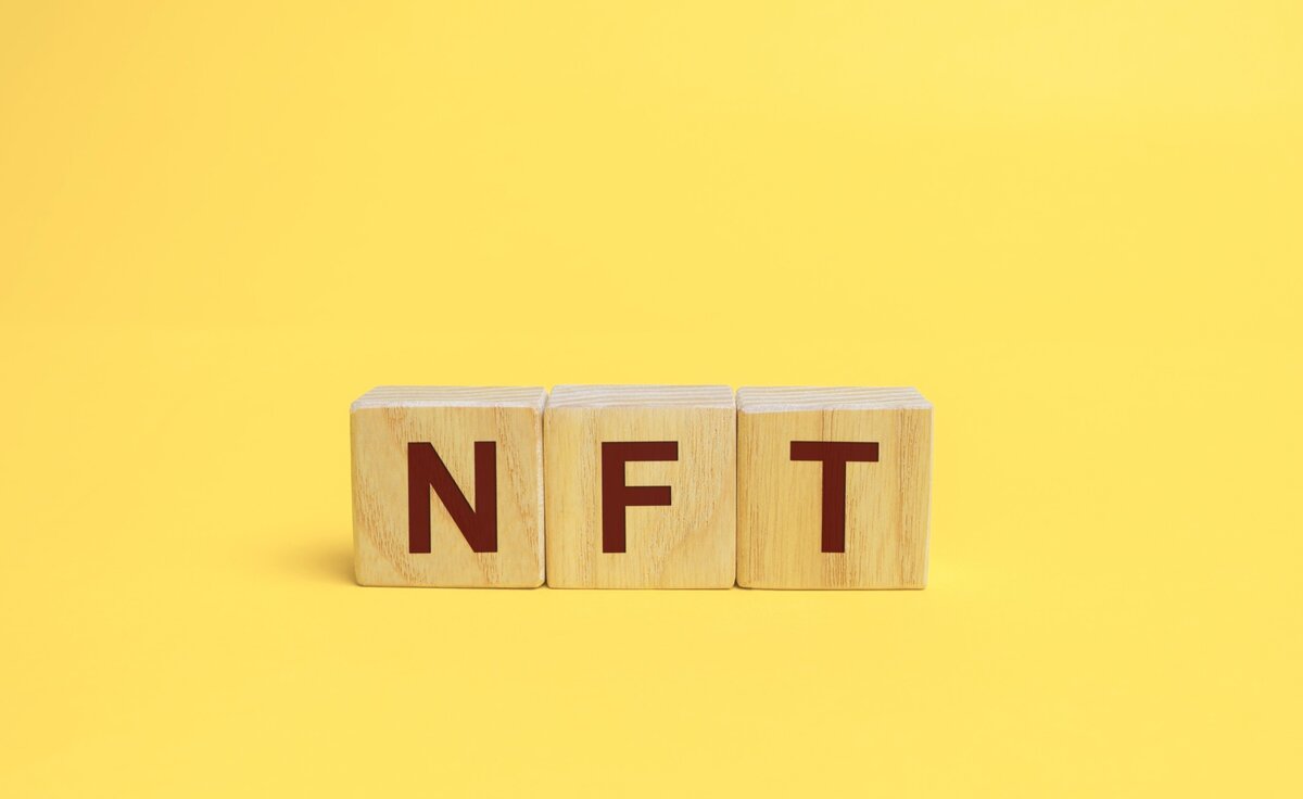 Что такое NFT и зачем покупать то, что доступно всем в интернете